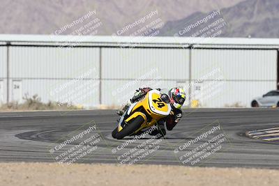 media/Jan-15-2026-Racers Edge (Thu) [[dfebeb70ab]]/2-A Group/Session 3 (Turn 16)/